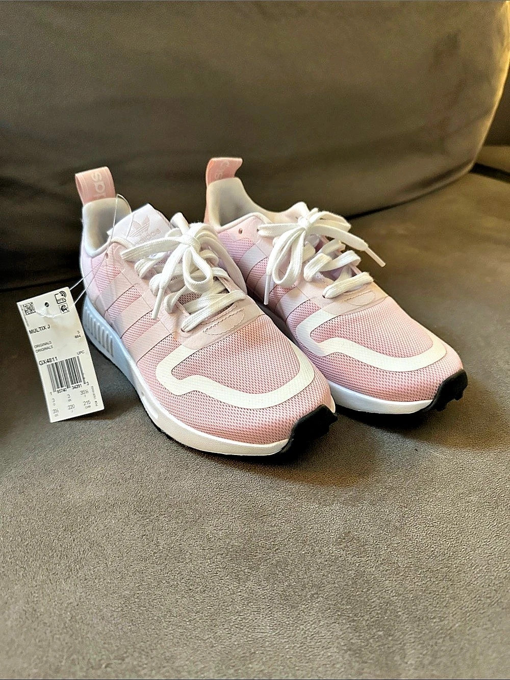 adidas Multix J Pink & White US 3.5 NWT